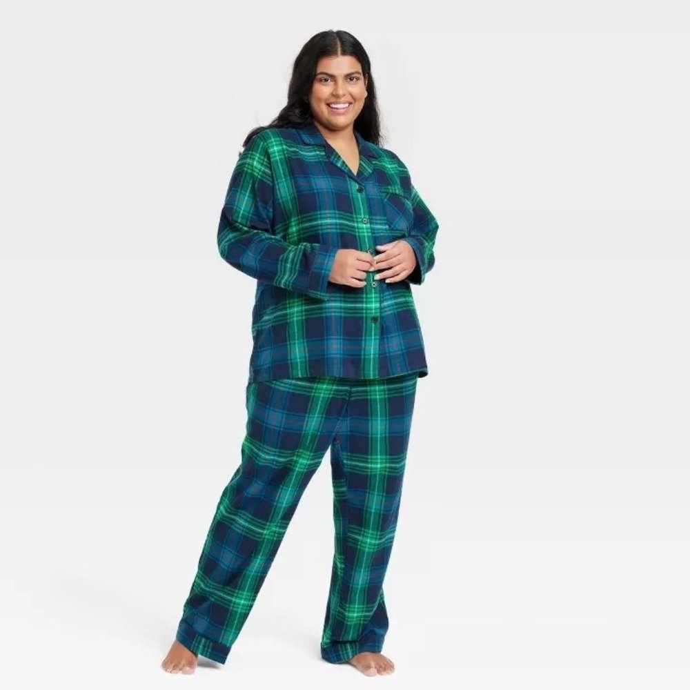 Wondershop Women's Holiday Tartan Plaid Flannel Pajama Set Blue Green Size 2X